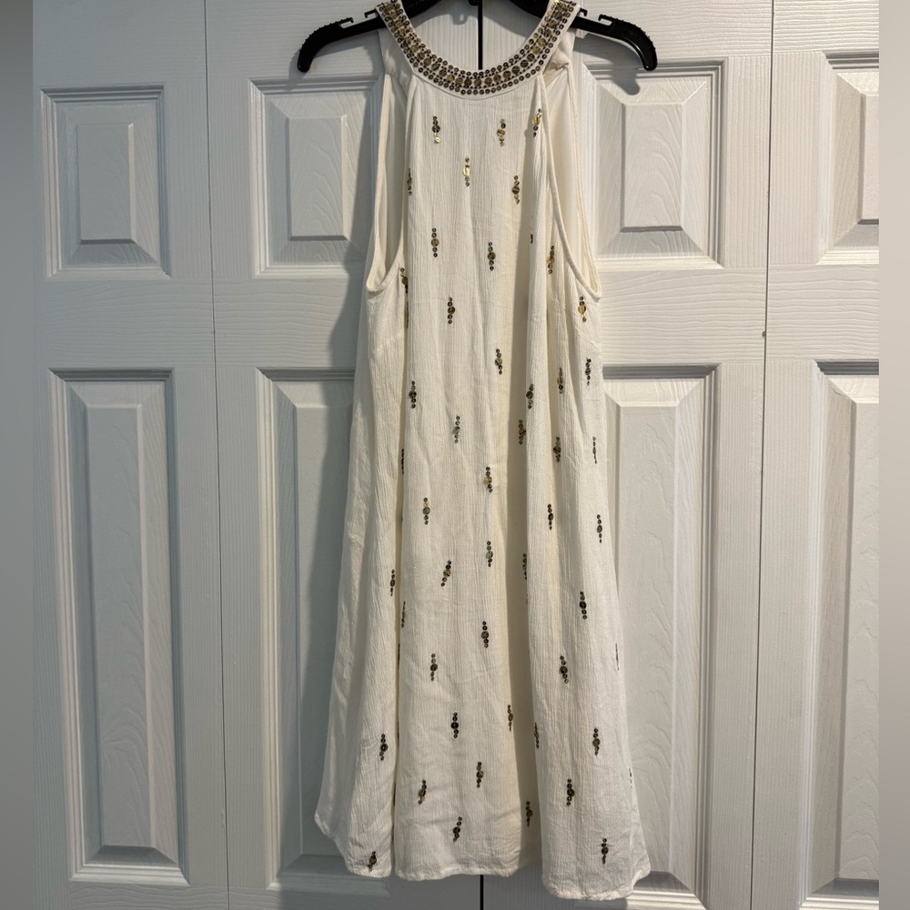 Altard State Elegant Cream Sleeveless Dress